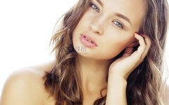 袁娅维憋不住了